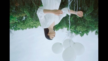 華為手機廣告片《趁春日，輕盈出發(fā)》